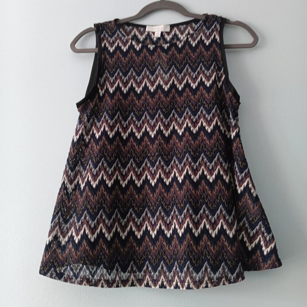 NWT Anthropologie Eri + Ali Metallic Chevron Top Sz S - Picture 2 of 8